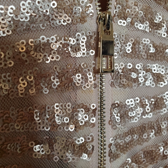 Vince Camuto Sequin Cocktail Dress - Picture 9 of 11